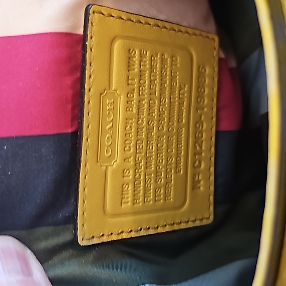 đź’›Coach Legacy Mini Wilis Bag with Charms and Matching Card Holder, NOT OUTLETđź’› - Picture 9 of 12